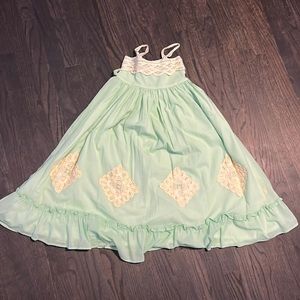 Well Dressed Wolf dress size 6